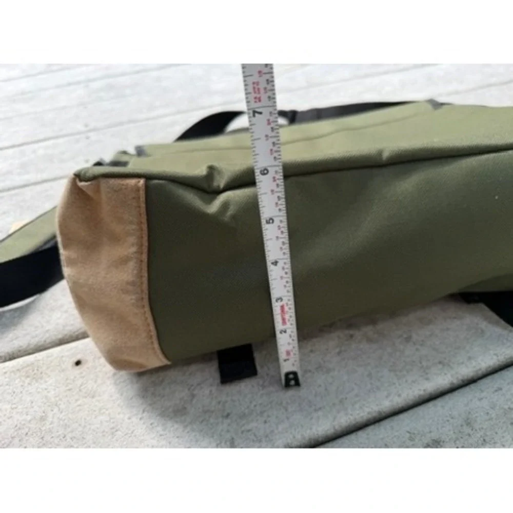 Steve Madden Barnett Avenue Messenger Bag Mens Large Olive Green Workwear MM-350